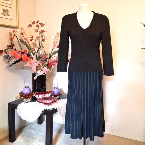 NWOT Orly Maxi V neck Long Sleeve Gray Teal Dress Cardigan Fall Winter Dresses - Picture 1 of 9